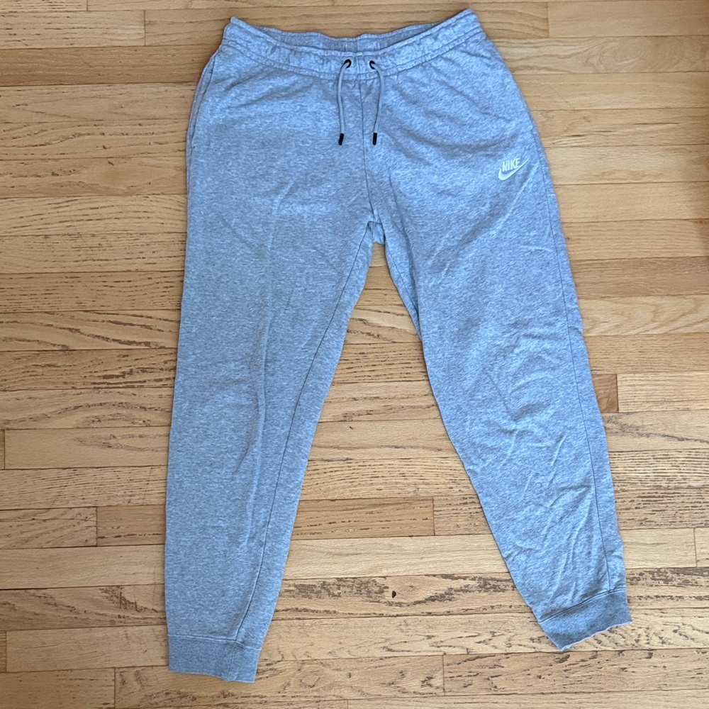 Nike Heather Gray Sweatpants